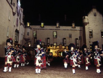 Business-Events mit Whisky, Kilt und Golfsport