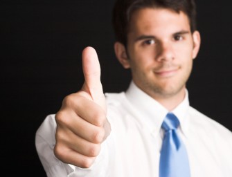 Recruiting: Wenn Mitarbeiter das eigene Unternehmen empfehlen
